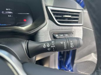 RENAULT CLIO 1.6 E-Tech Full Hybrid 145 Techno 5Dr Auto