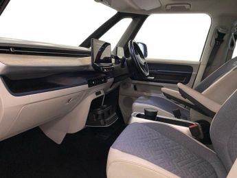 VOLKSWAGEN ID. BUZZ Pro 77Kwh Style Mpv 5Dr Electric Auto (204 Ps)