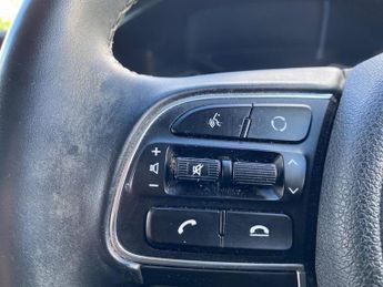 KIA NIRO 1.6 Gdi Hybrid 3 5Dr Dct