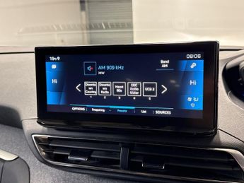 PEUGEOT 3008 1.5 Bluehdi Allure Premium + Suv 5Dr Diesel Eat Euro 6 (S/S) (13