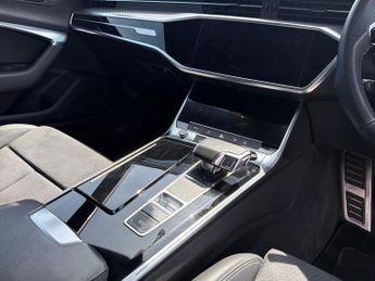 AUDI A6 2.0 Tdi 40 Black Edition Saloon 4Dr Diesel S Tronic Quattro Euro