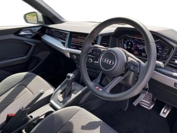 AUDI A1 1.0 Tfsi 30 S Line Sportback 5Dr Petrol S Tronic Euro 6 (S/S) (1