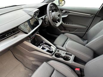AUDI A3 1.5 Tfsi S Line Sportback 5Dr Petrol S Tronic Euro 6 (S/S) (150 