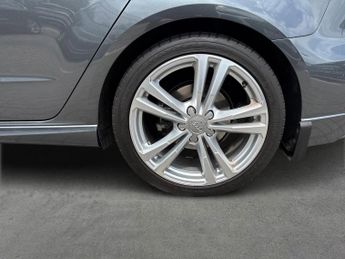 AUDI A3 1.5 Tfsi Cod 35 S Line Sportback 5Dr Petrol S Tronic Euro 6 (S/S