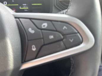 DACIA DUSTER 1.6 Hybrid 140 Extreme 5Dr Auto