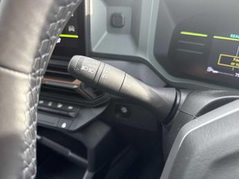 DACIA DUSTER 1.6 Hybrid 140 Extreme 5Dr Auto