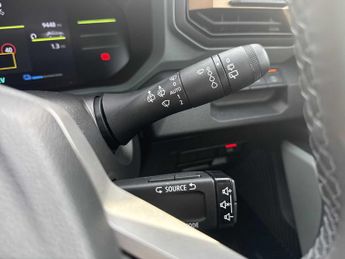 DACIA DUSTER 1.6 Hybrid 140 Extreme 5Dr Auto