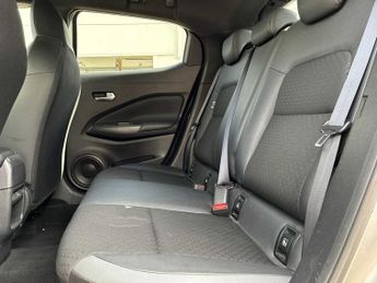 NISSAN JUKE 1.6 Hybrid N-Connecta 5Dr Auto
