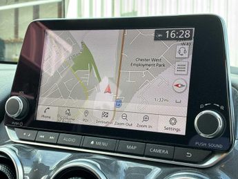 NISSAN JUKE 1.6 Hybrid N-Connecta 5Dr Auto