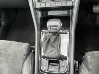 SKODA KAROQ 1.5 Tsi Se L 5Dr Dsg