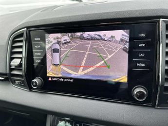 SKODA KAROQ 1.5 Tsi Se L 5Dr Dsg
