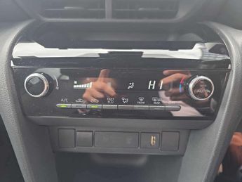 TOYOTA YARIS CROSS 1.5 Hybrid Design 5Dr Cvt