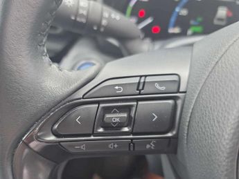 TOYOTA YARIS CROSS 1.5 Hybrid Design 5Dr Cvt
