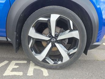NISSAN JUKE 1.6 Hybrid Tekna 5Dr Auto