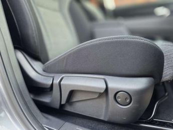 NISSAN X-TRAIL 1.5 Mhev 163 N-Connecta 5Dr Xtronic