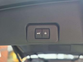 NISSAN X-TRAIL 1.5 Mhev 163 N-Connecta 5Dr Xtronic