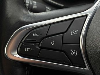 RENAULT ZOE 80Kw I Iconic R110 50Kwh Rapid Charge 5Dr Auto