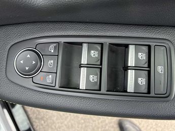 RENAULT MEGANE E-TECH Ev60 160Kw Techno Comfort Range 60Kwh 5Dr Auto
