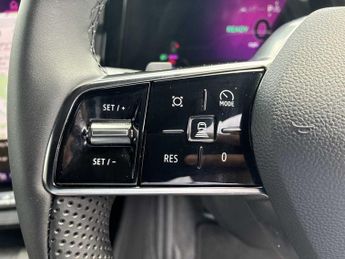 RENAULT MEGANE E-TECH Ev60 160Kw Techno Comfort Range 60Kwh 5Dr Auto