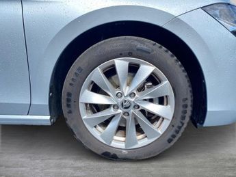SKODA SUPERB 1.5 Tsi E-Tec Mhev Se Technology Estate 5Dr Petrol Hybrid Dsg Eu