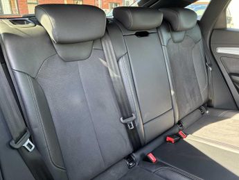 AUDI Q5 45 Tfsi Quattro S Line 5Dr S Tronic