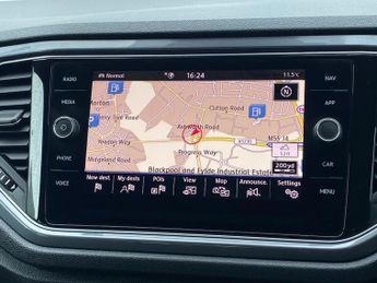VOLKSWAGEN T-ROC 2.0 Tdi R-Line Suv 5Dr Diesel Dsg Euro 6 (S/S) (150 Ps)