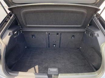VOLKSWAGEN ID.3 Pro Performance 58Kwh Family Hatchback 5Dr Electric Auto (204 Ps