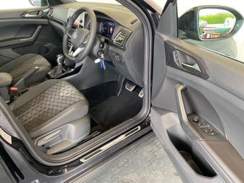 VOLKSWAGEN T-CROSS 1.0 Tsi R-Line Suv 5Dr Petrol Dsg Euro 6 (S/S) (115 Ps)