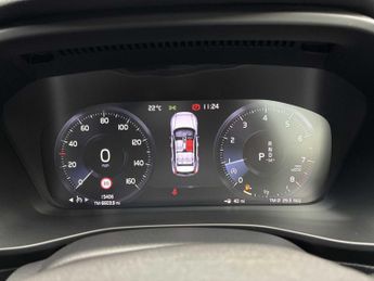 VOLVO XC40 1.5 T3 [163] R Design 5Dr Geartronic