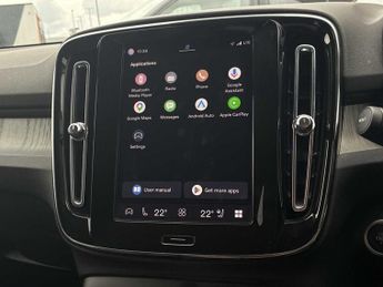 VOLVO XC40 2.0 B3P Plus Dark 5Dr Auto