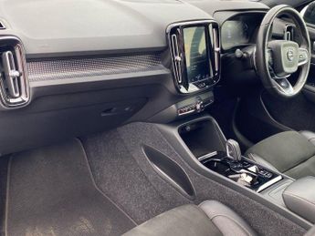 VOLVO XC40 2.0 T4 R Design 5Dr Awd Geartronic