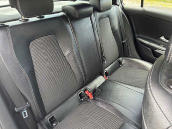 MERCEDES-BENZ A CLASS A200 Sport 5Dr Auto