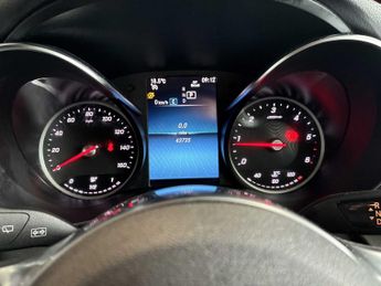 MERCEDES-BENZ GLC Glc 220D 4Matic Amg Line 5Dr 9G-Tronic