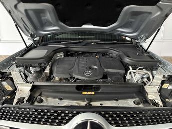 MERCEDES-BENZ GLC Glc 220D 4Matic Amg Line 5Dr 9G-Tronic