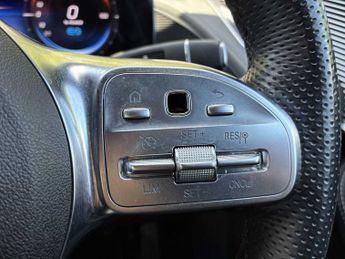 MERCEDES-BENZ EQC Eqc 400 300Kw Amg Line Edition 80Kwh 5Dr Auto
