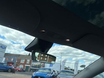 TESLA MODEL Y (Dual Motor) Long Range Suv 5Dr Electric Auto 4Wde (384 Bhp)