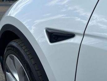 TESLA MODEL Y (Dual Motor) Long Range Suv 5Dr Electric Auto 4Wde (384 Bhp)