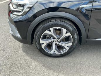 RENAULT CAPTUR 1.6 E-Tech Hybrid 145 R.S. Line 5Dr Auto