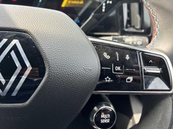 RENAULT SCENIC E-TECH 160Kw Esprit Alpine 87Kwh Long Range 5Dr Auto