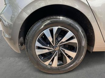 VOLKSWAGEN POLO 1.0 Tsi Match Hatchback 5Dr Petrol Dsg Euro 6 (S/S) (95 Ps)