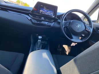 TOYOTA C-HR 1.8 Vvt-H Icon Suv 5Dr Petrol Hybrid Cvt Euro 6 (S/S) (122 Ps)