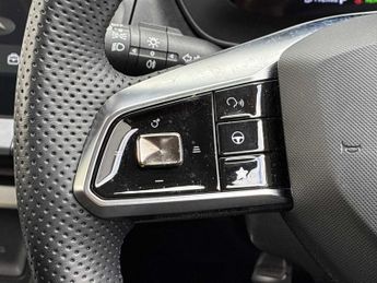 MG MOTOR UK ZS 1.5 Hybrid+ Trophy 5Dr Auto