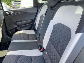 KIA CEED 1.4T Gdi Isg Gt-Line Lunar Edition 5Dr Dct