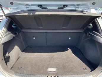 KIA CEED 1.4T Gdi Isg Gt-Line Lunar Edition 5Dr Dct