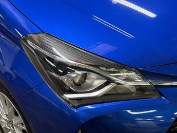 TOYOTA YARIS 1.5 Vvt-H Icon Tech Hatchback 5Dr Petrol Hybrid E-Cvt Euro 6 (S/