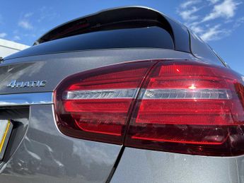 MERCEDES-BENZ GLA Gla 200D 4Matic Amg Line Premium 5Dr Auto
