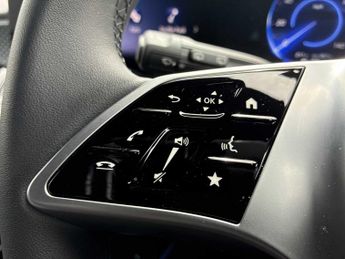 MERCEDES-BENZ EQB Eqb 250+ 140Kw Sport Executive 70.5Kwh 5Dr Auto