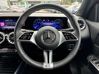 MERCEDES-BENZ EQB Eqb 250+ 140Kw Sport Executive 70.5Kwh 5Dr Auto