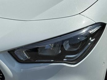 MERCEDES-BENZ CLA Cla 200 Amg Line Premium 4Dr Tip Auto