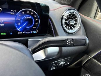 MERCEDES-BENZ EQB Eqb 250+ 140Kw Urban Edition 70.5Kwh 5Dr Auto